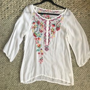 Johnny Was-size S-great condition-rayon blouse